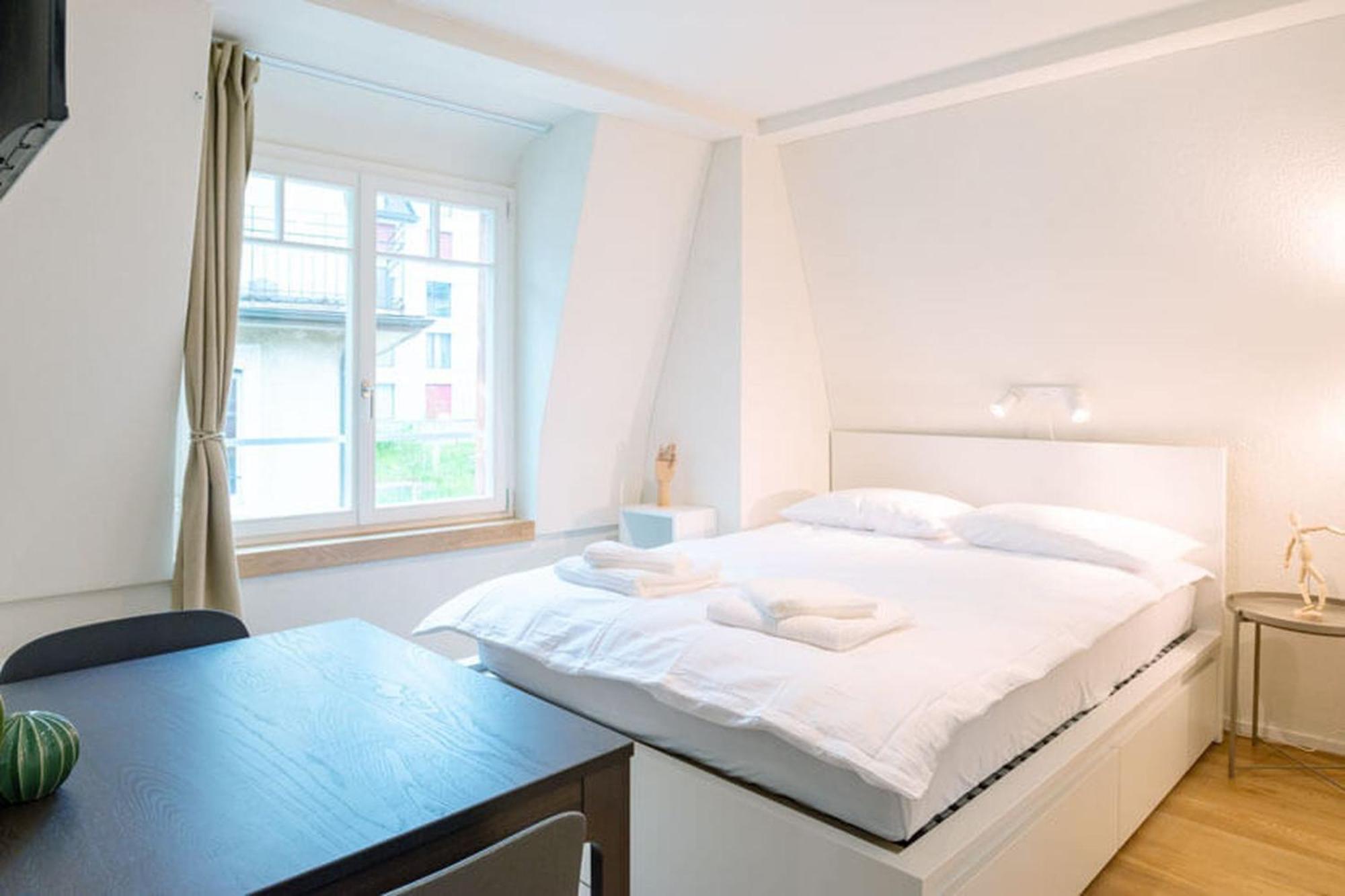 Hitrental Riesbach Apartments Zurich Exterior photo